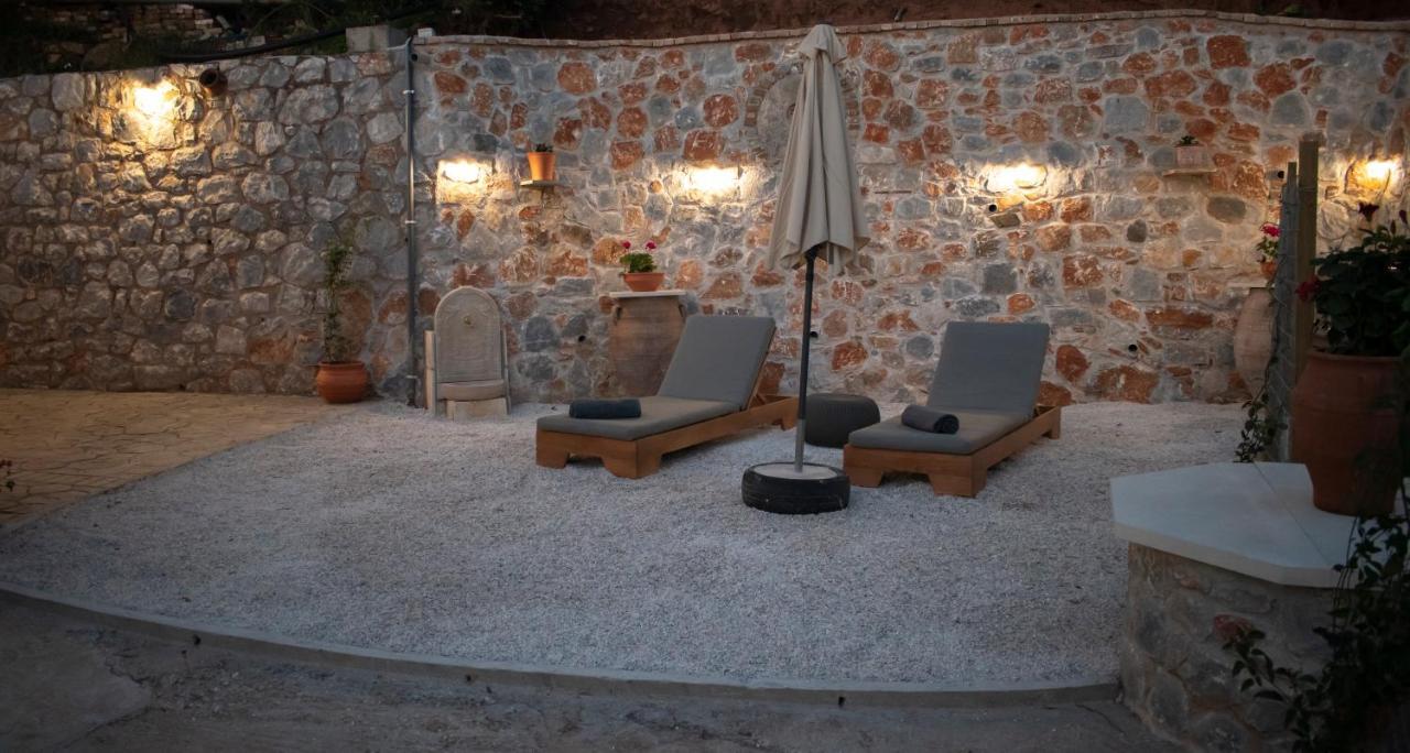 House Of Harmony Villa Kamisianá Buitenkant foto